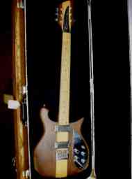 Rickenbacker 650-D Dakota in case.jpg